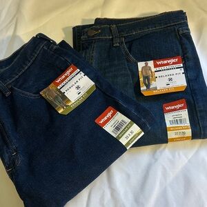 Wrangler Dark Blue Denim Jeans Duo Relaxed and Regular fit size 33x30 NWT